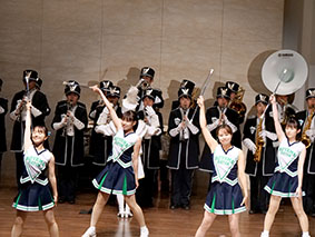 P1071937-